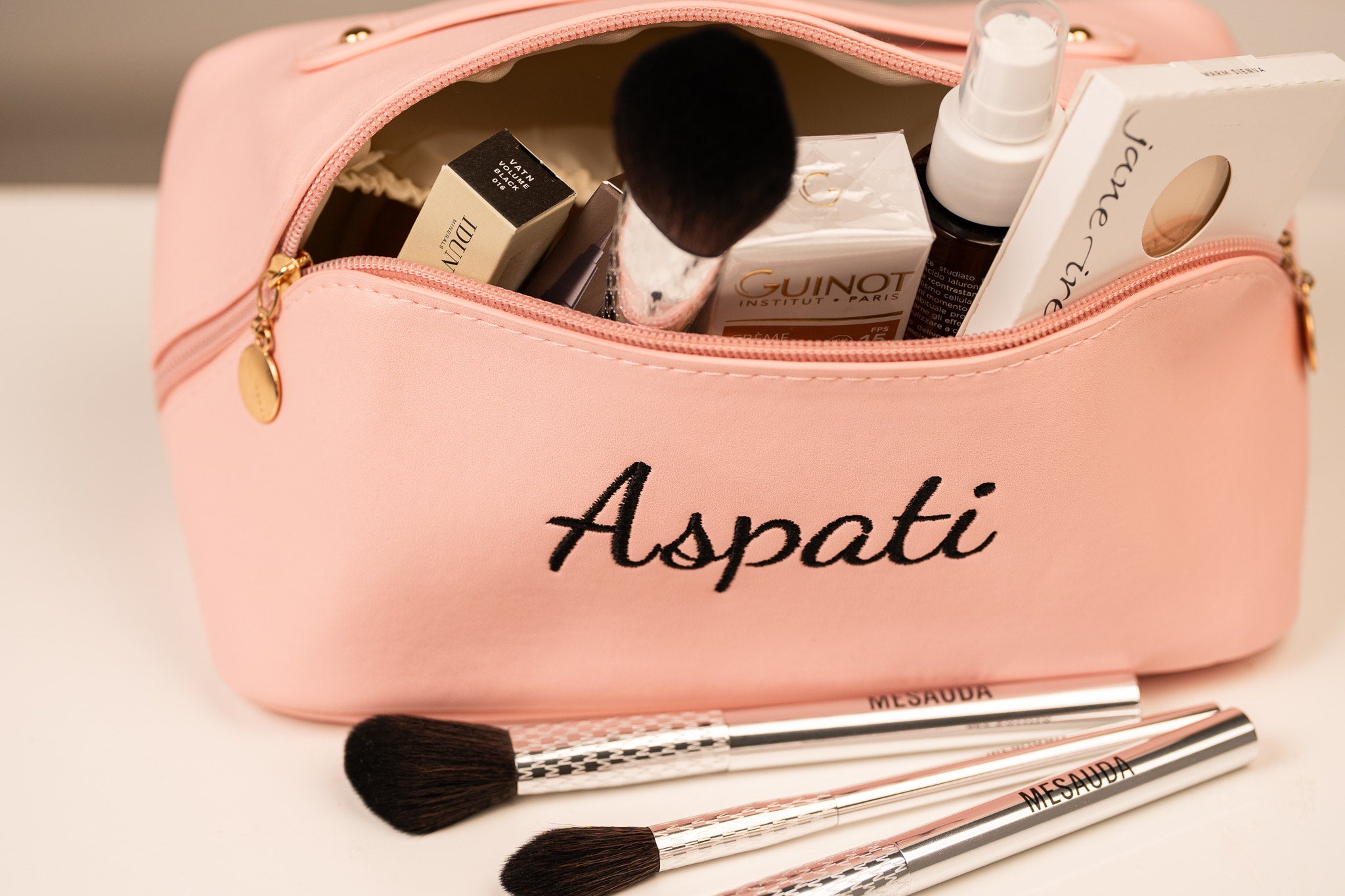 AŠ PATI KASDIENIO MAKIAŽO RINKINYS MAXI+VIDEO PAMOKA